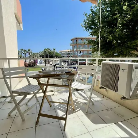 Appartement Cavalaire-sur-mer, 2 Pièces, 4 Personnes - Fr-1-226b-51 *